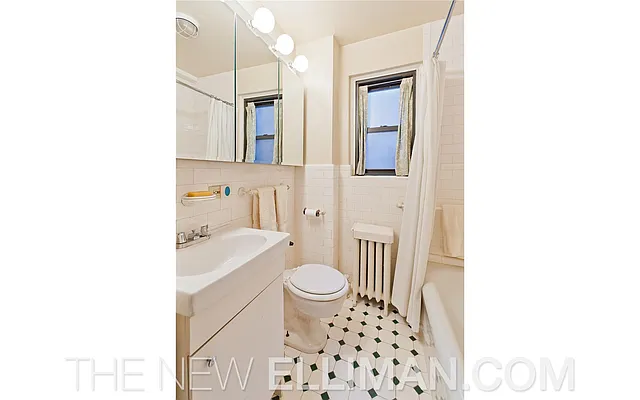 Sold by Douglas Elliman | media 18