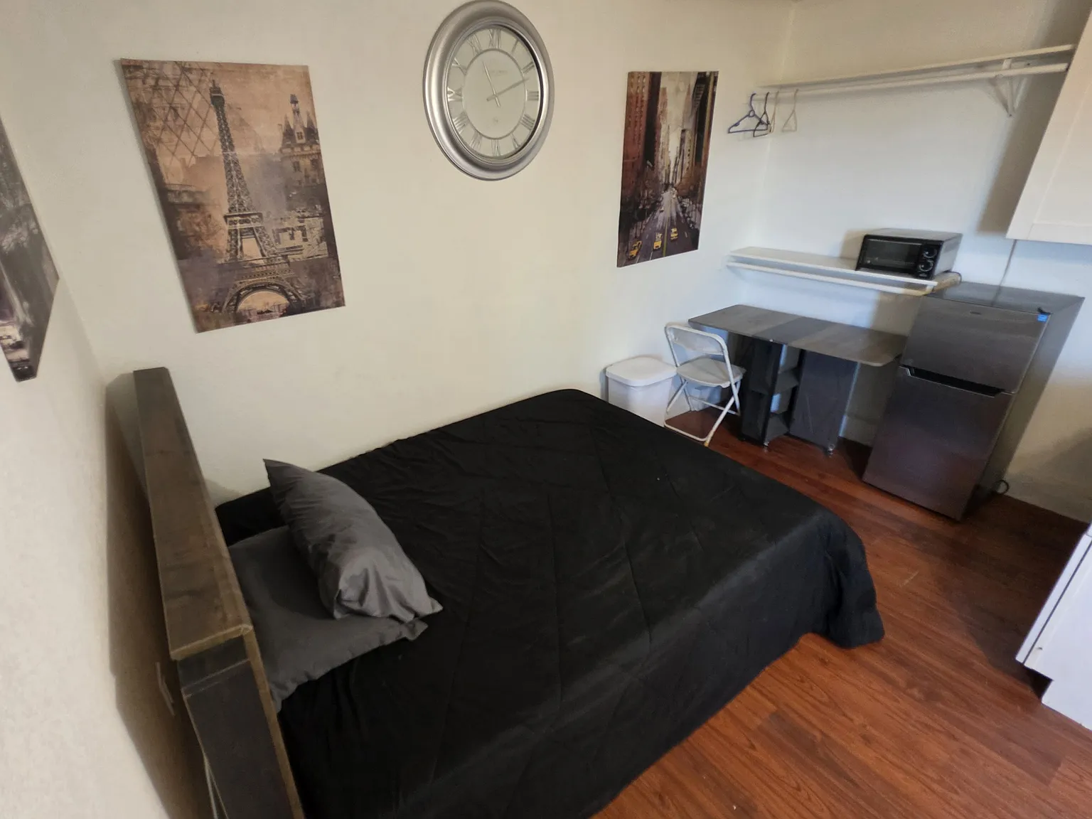 Studio, 265 sqft, $1,500 — Photo 4