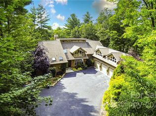 350 E Club Dr S, Sapphire, NC 28774