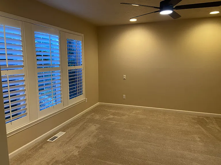 2835 Eastlake Dr SE — Photo 12