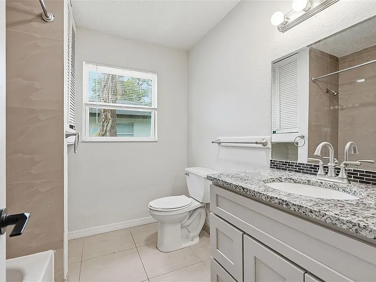 7133 Pinewood Dr — Photo 13