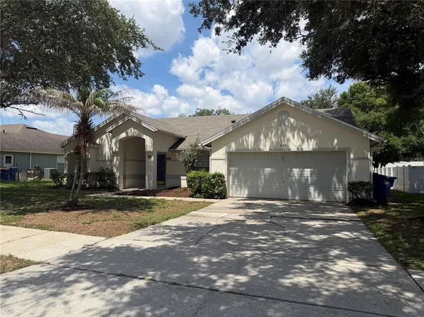 878 High Pointe Cir, Minneola, FL 34715