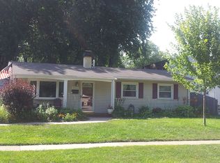 36556 N Traer Ter, Gurnee, IL 60031