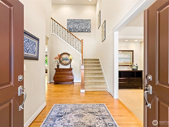 3rd image of 2841 275th Avenue SE