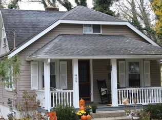 959 Riverside Dr, Milford, OH 45150