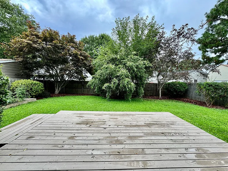 1733 Bernstein Dr — Photo 52