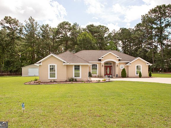 2nd image of 2506 Lejuene Rd