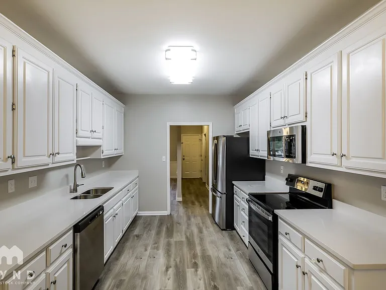 535 Montrachet Ct — Photo 2
