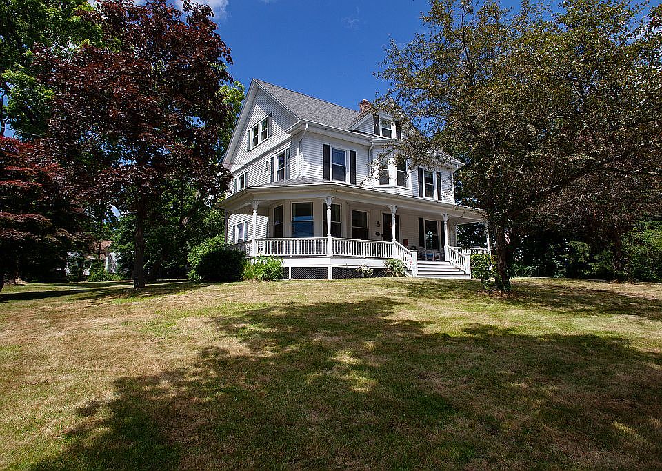 1st image of 18 Haase Ave
