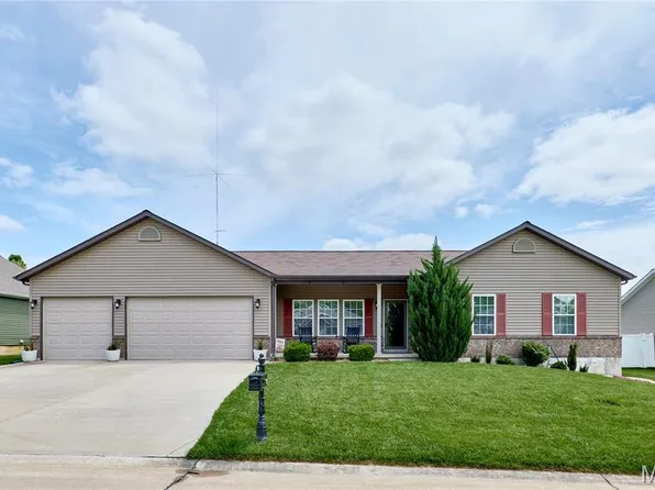 261 Rockport Dr, Troy, MO 63379
