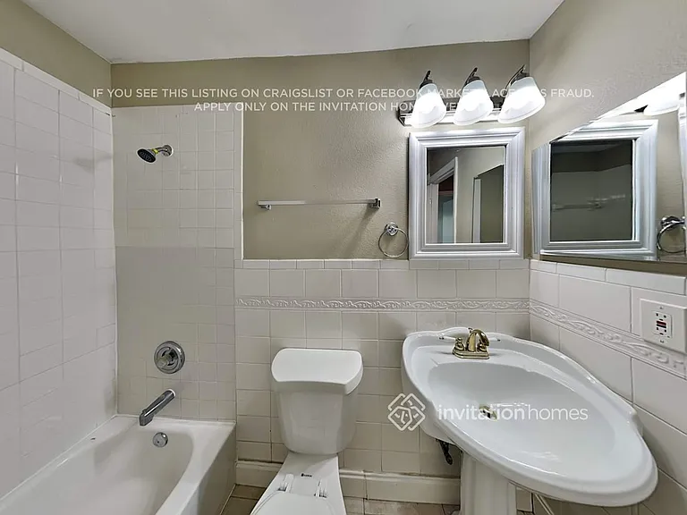 706 49th St E — Photo 14