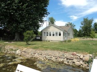 0430 Story Lake Dr, Hudson, IN 46747