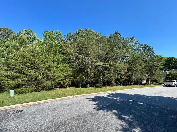 331 Hidden Creek Cir, Spartanburg, SC 29306
