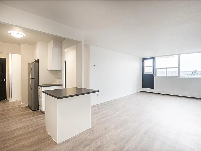 59 Concession St — Photo 16