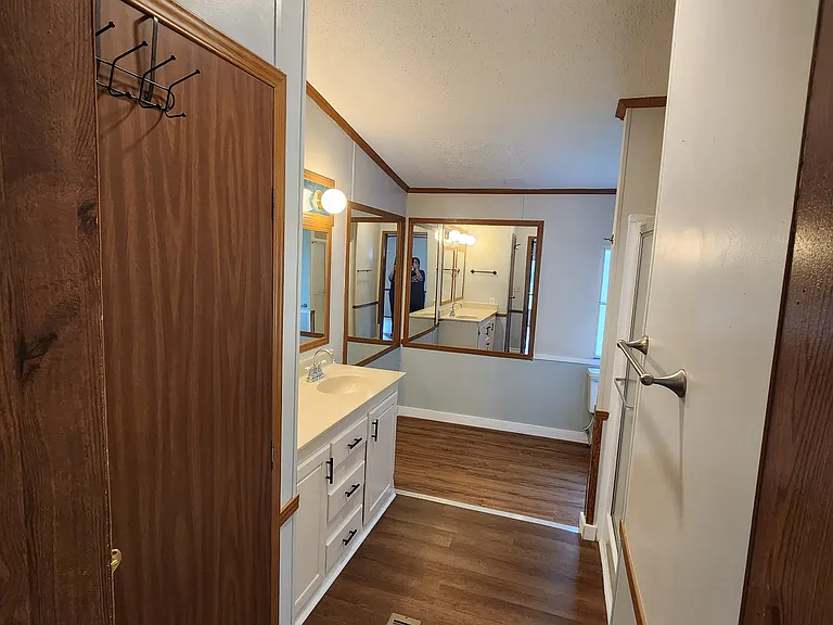 150 Lone Star Ln — Photo 13