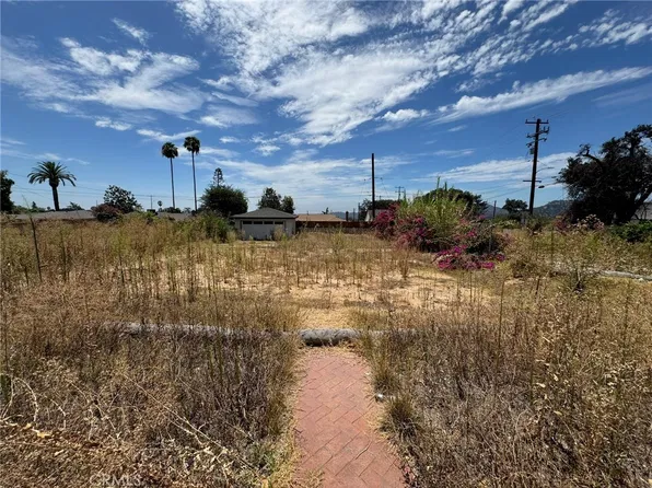 16 E Altadena Dr Lot 2, Altadena, CA 91001