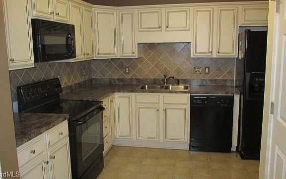4th image of 4335 Weatherton Dr