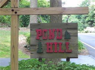 1673 Valley Rd, Newtown Square, PA 19073