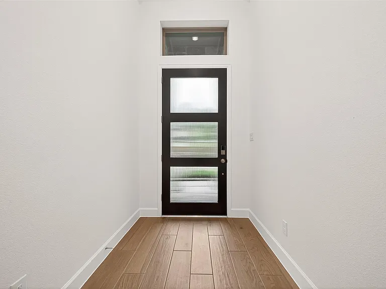 29731 Brushy Gables Dr — Photo 6