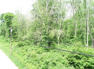 264 Wyassup Rd, North Stonington, CT 06359