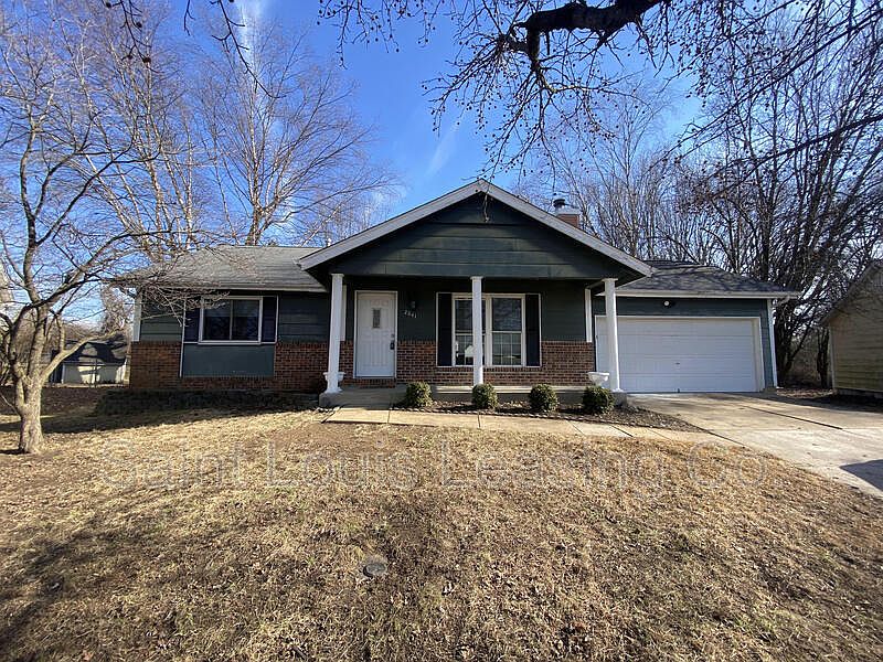 1st image of 2041 Monks Hollow Dr