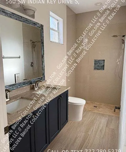 560 SW Indian Key Dr S — Photo 9