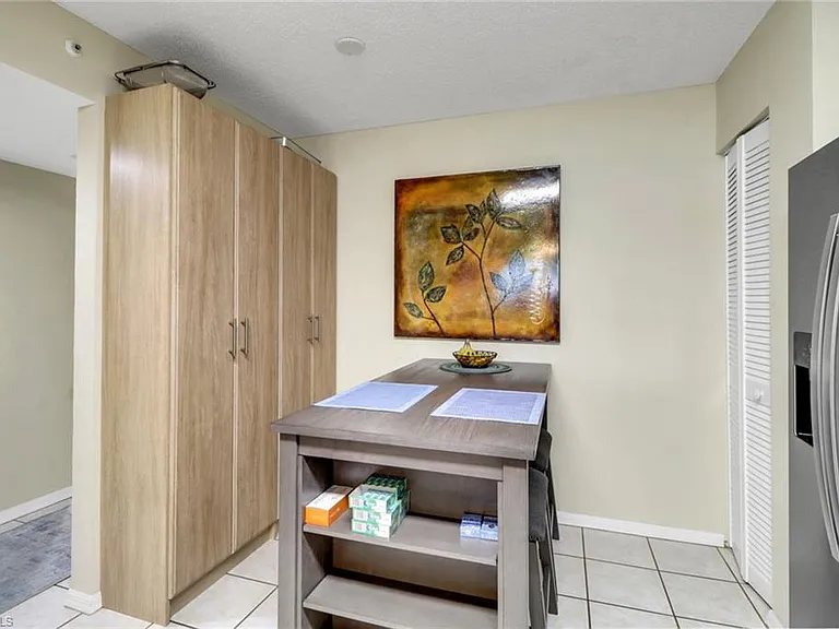 9901 Sunset Cove Ln #226 — Photo 11