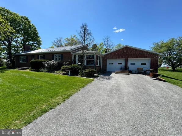 2 Turnpike Rd #396, Newburg, PA 17240