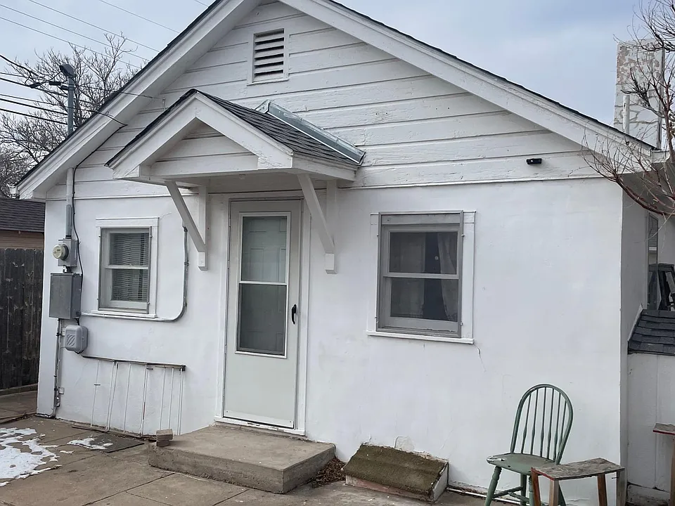 706 Topeka Ave