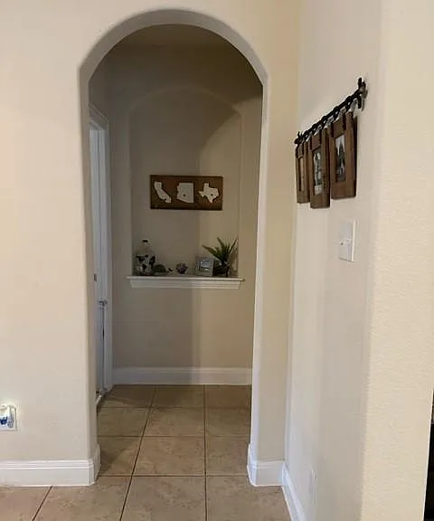2809 Sixpence Ln — Photo 14