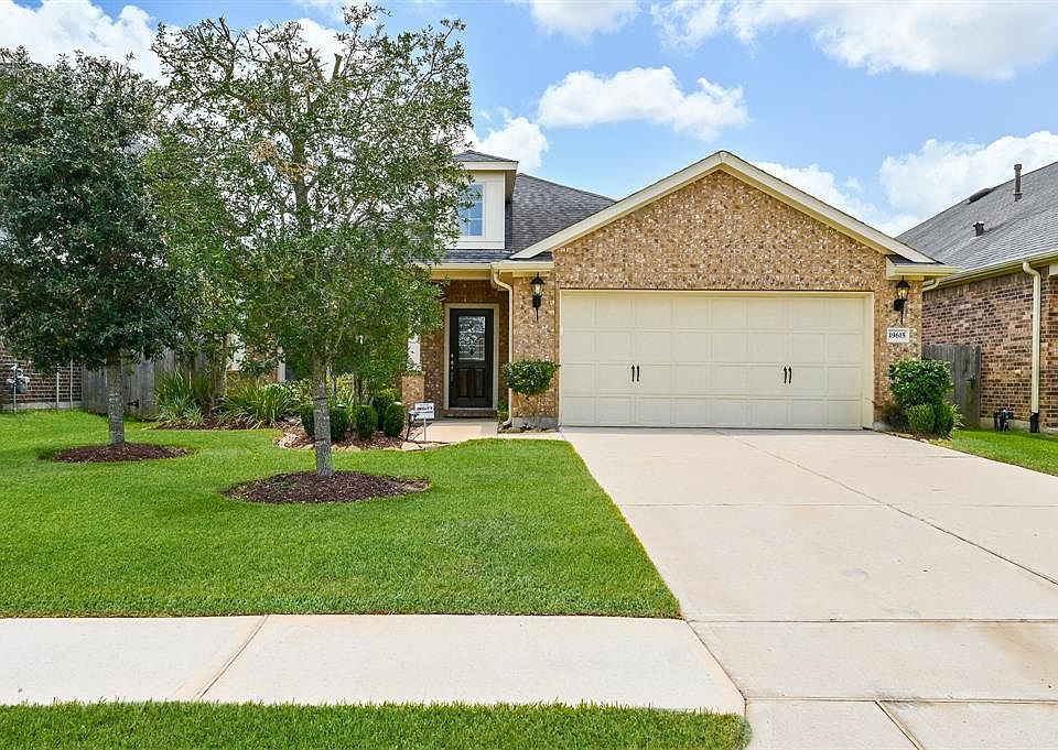 1st image of 19615 Travis Cannon Ln