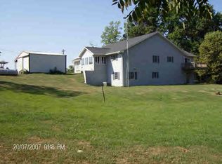 1469 County Road 700 N, Toledo, IL 62468