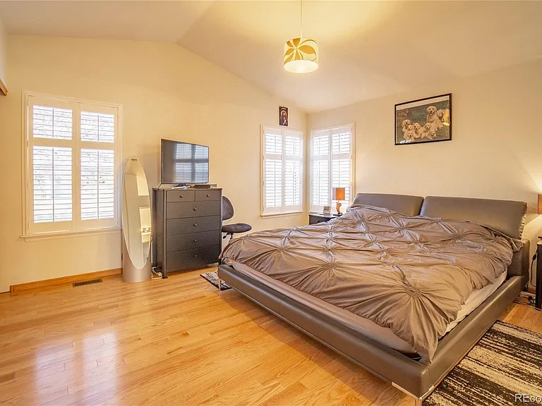 1148 S Boston Ct — Photo 11
