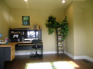 142 Chase Rd, Columbus, OH 43214