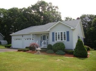 12 Fox Run Cir, Auburn, MA 01501
