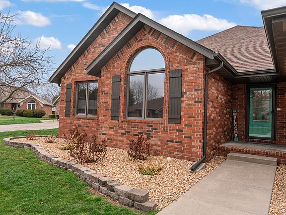 4th image of 4530 S Shady Lane Court