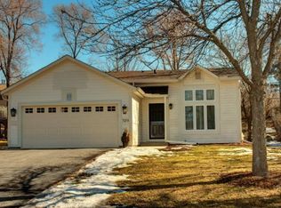 7273 Butterscotch Rd, Eden Prairie, MN 55346