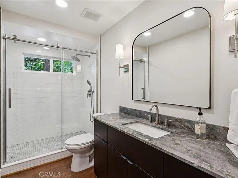278 Terrace Rd — Photo 17