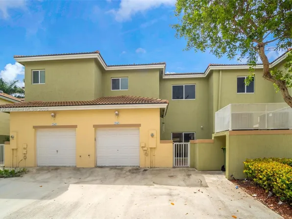2345 SE 16th Pl, Homestead, FL 33035
