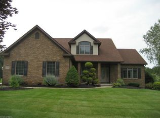 5648 Deer Pines Dr, Clinton, OH
