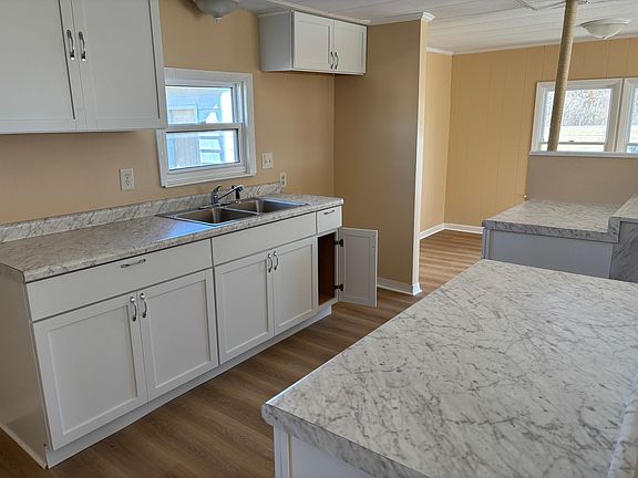 3rd image of 116 Seminole Ln