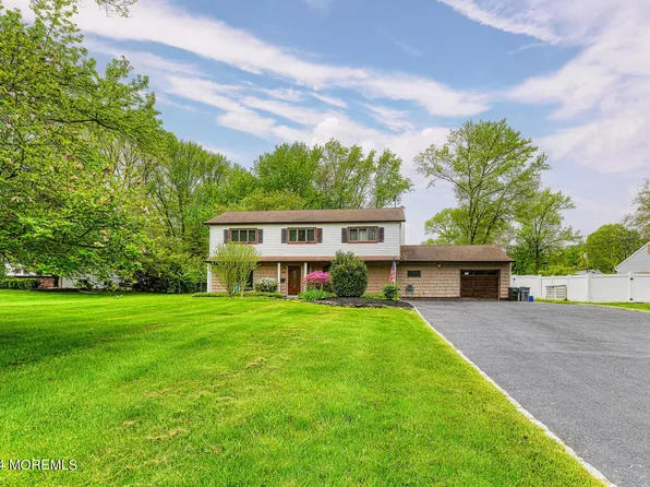 7 Winthrop Drive, Manalapan, NJ 07726