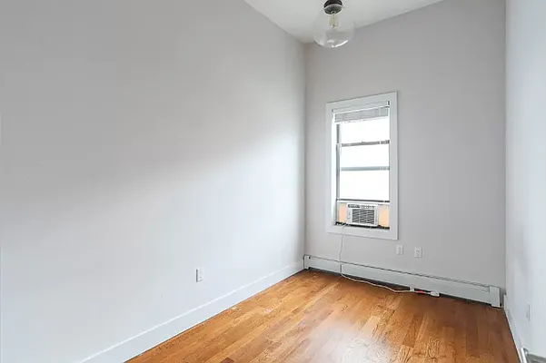 Rented by Hagstrom Management Inc | media 38