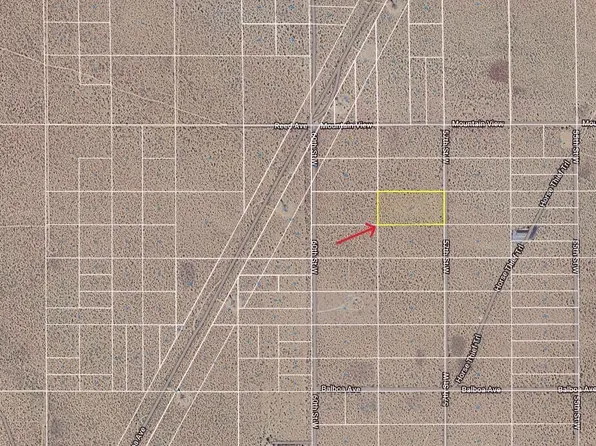 57th St W, Mojave, CA 93501