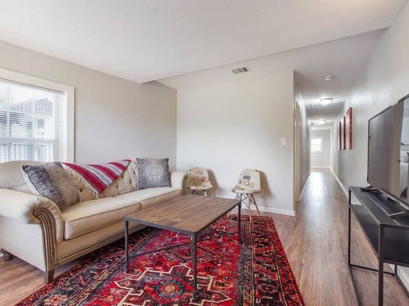 1023 W Woodlawn Ave #4