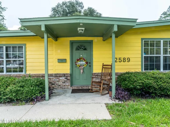2589 MAYAPPLE Road E, Jacksonville, FL 32211