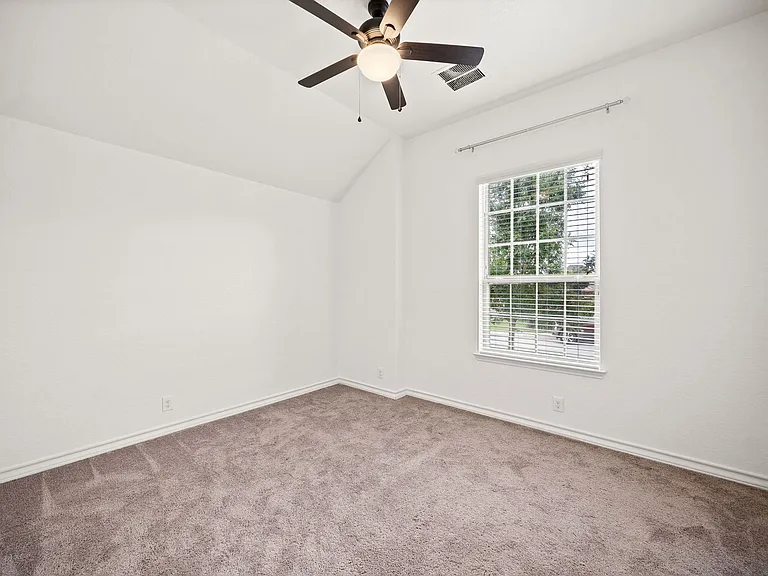 9767 Innes Pl — Photo 25