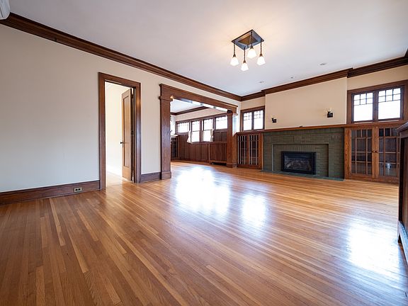 5th image of 4141 Colfax Ave S