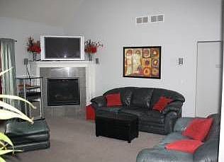 4th image of 136 Queensland Dr