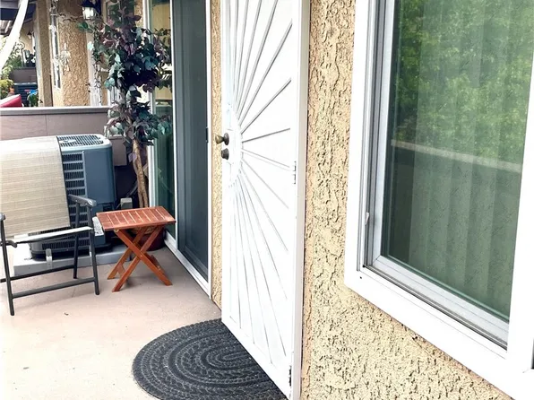 14819 Sherman Way Unit 6, Los Angeles, CA 91405
